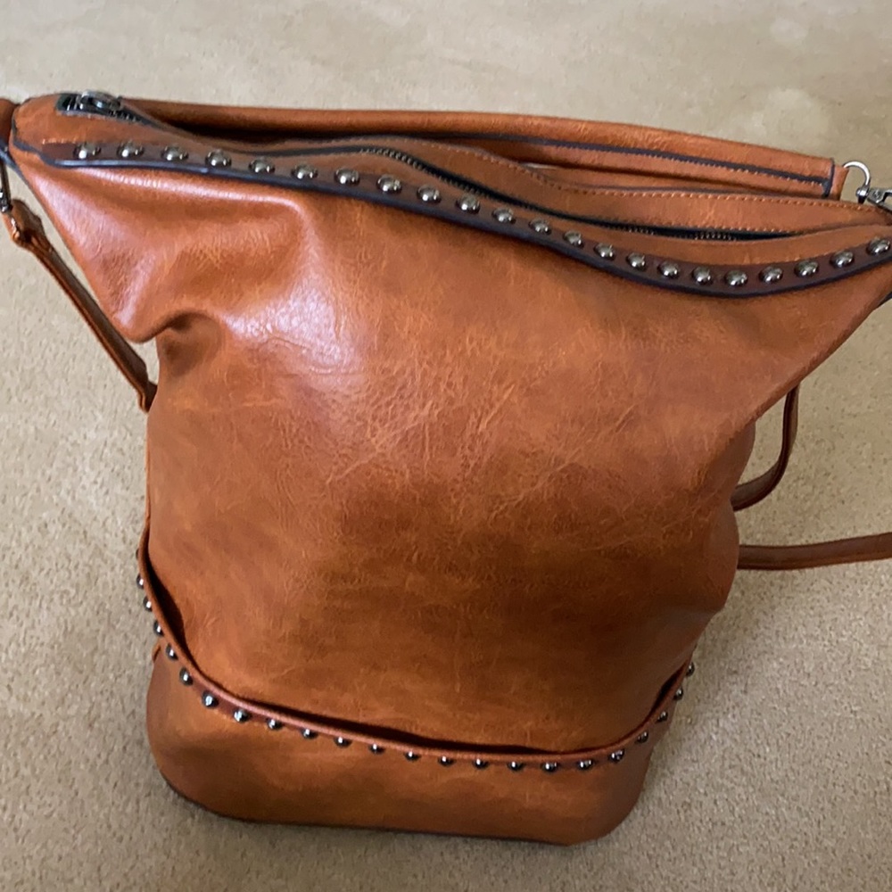 Sam Hadley Bucket Bag - Picture 10 of 11